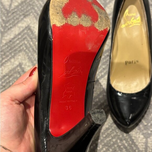 Black Patent Leather Heels - Picture 8 of 10